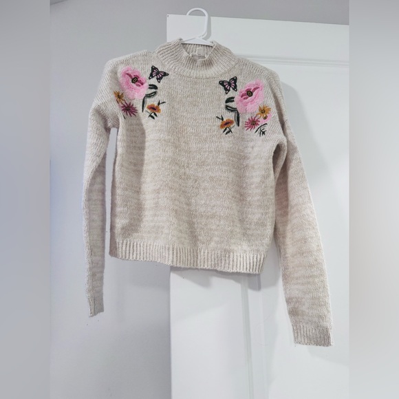 Cloud Chaser Beige Sweater with Pink Floral Embroidery - Picture 7 of 7